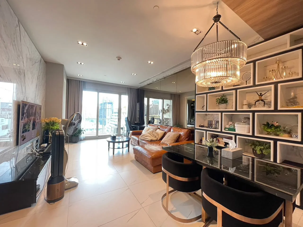 2 Bedroom condo in 185 Rajadamri