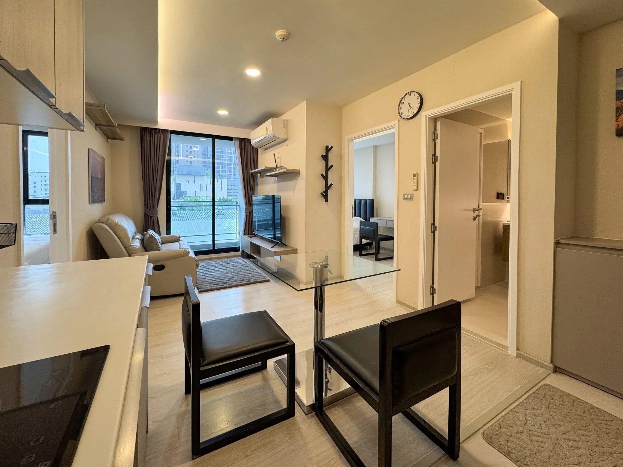 2 Bedroom condo in Vtara Sukhumvit 36