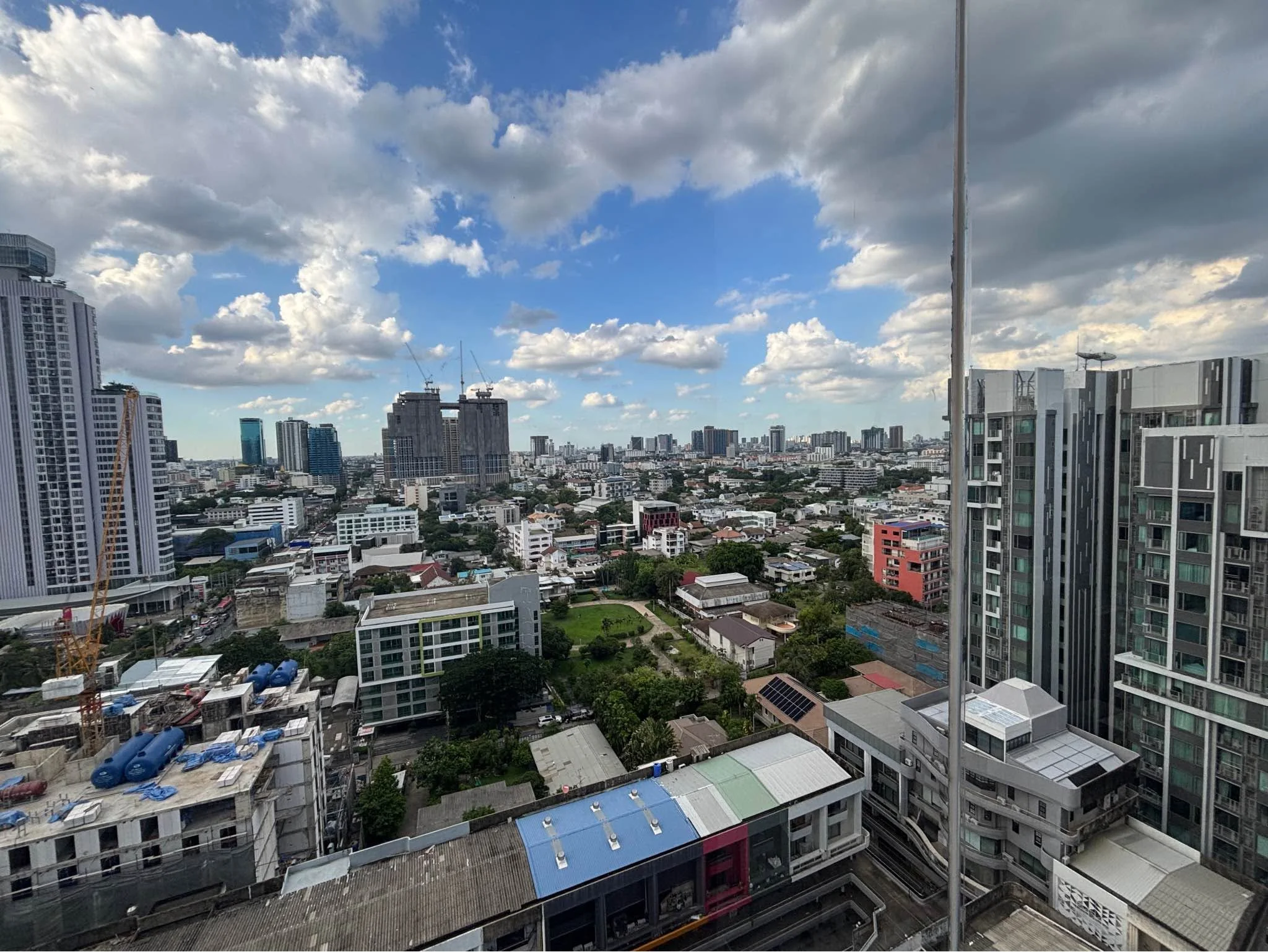 2 Bedroom condo in M Thonglor 10