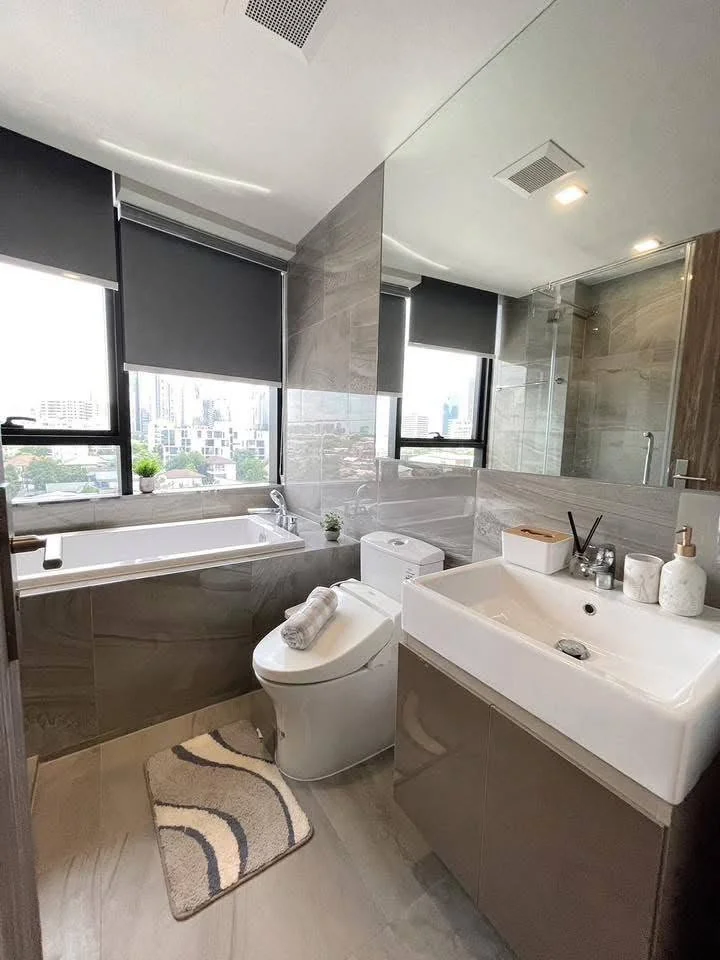 1 Bedroom condo in IDEO Q Sukhumvit 36