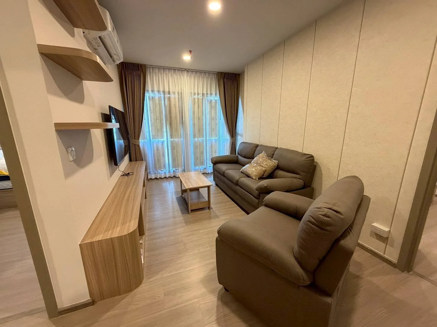 2 Bedroom condo in Aspire Sukhumvit-Rama 4