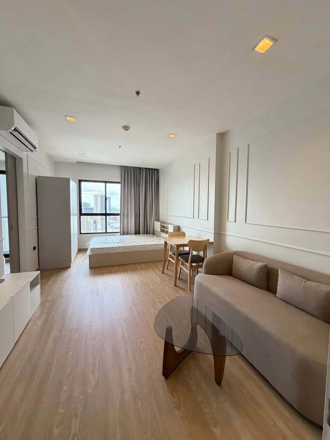 1 Bedroom condo in Urbano Absolute Sathon-Taksin