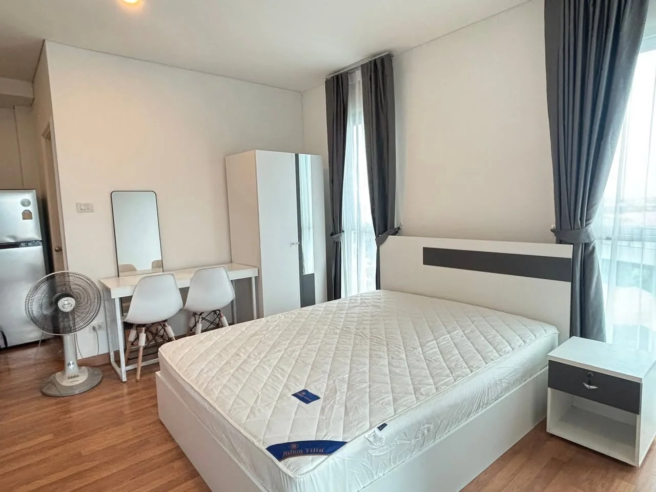 Studio condo in Lumpini Place Rama 3 - Riverine