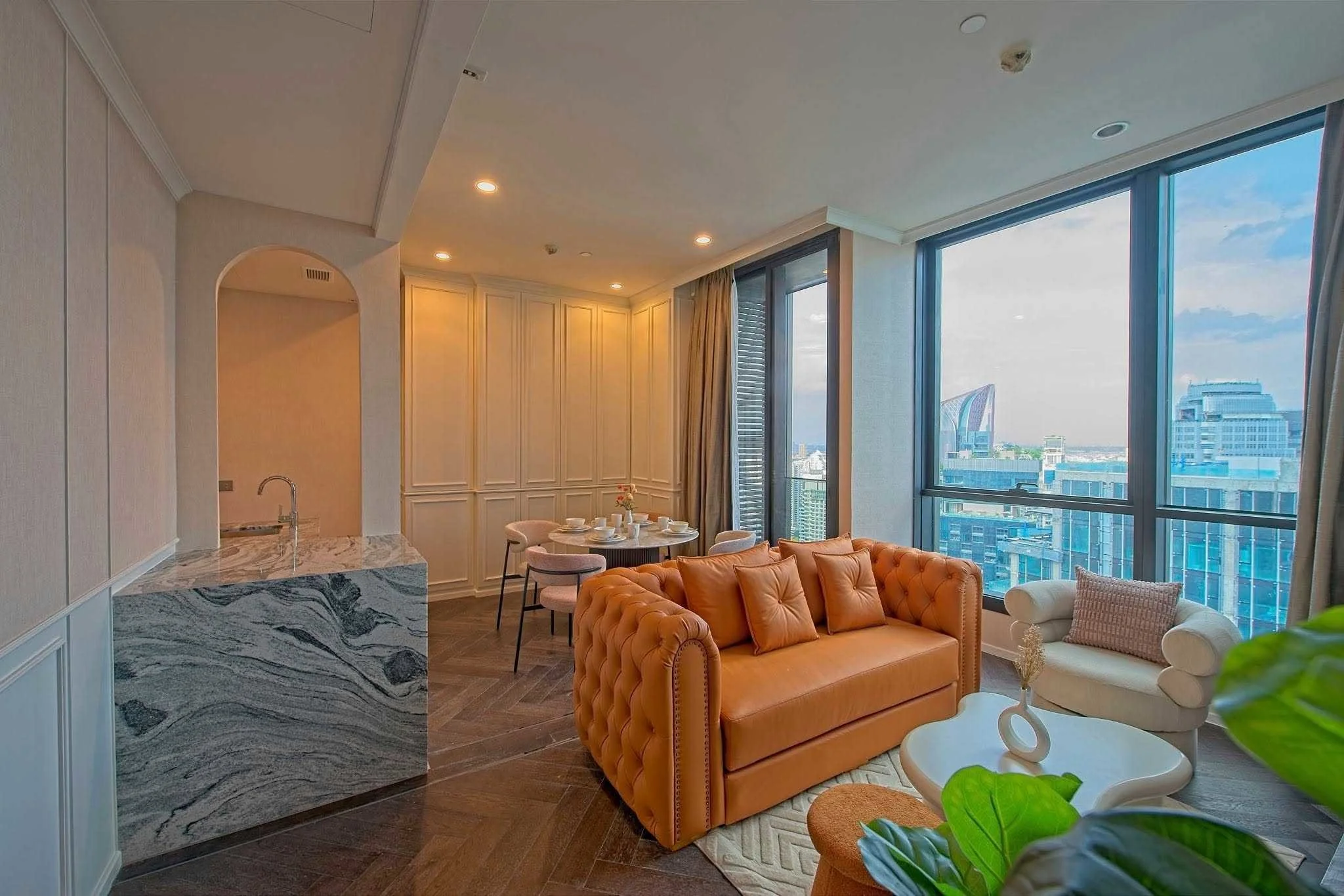 2 Bedroom condo in The Esse Sukhumvit 36