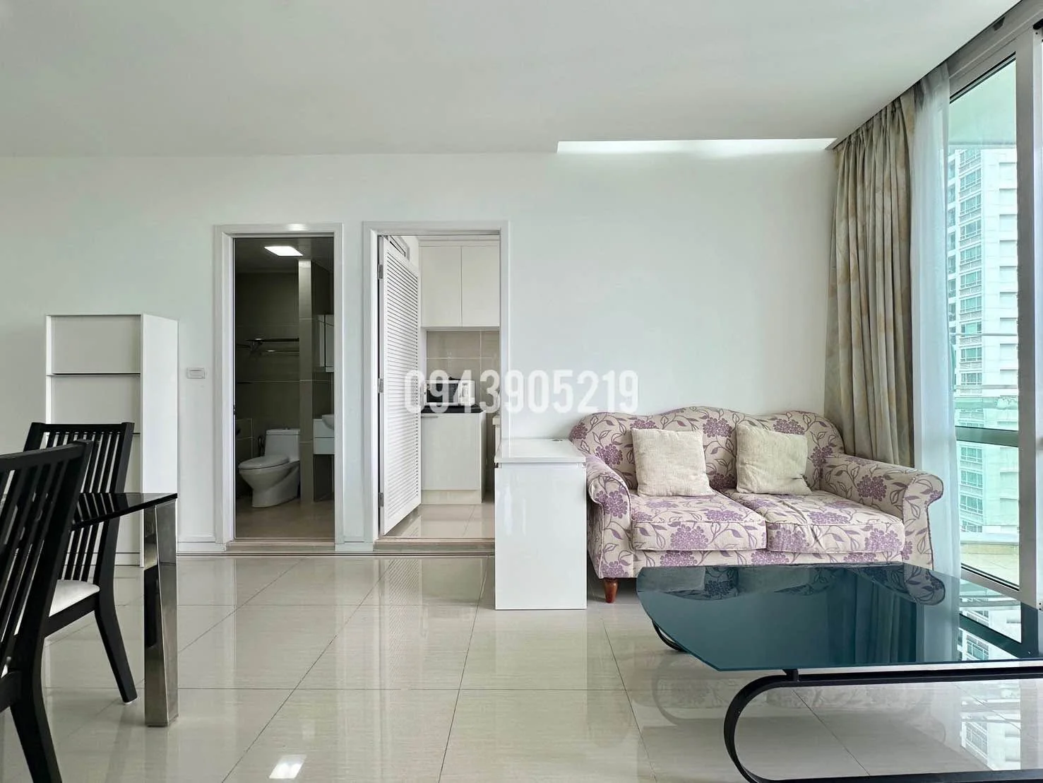 2 Bedroom condo in TC Green Rama 9