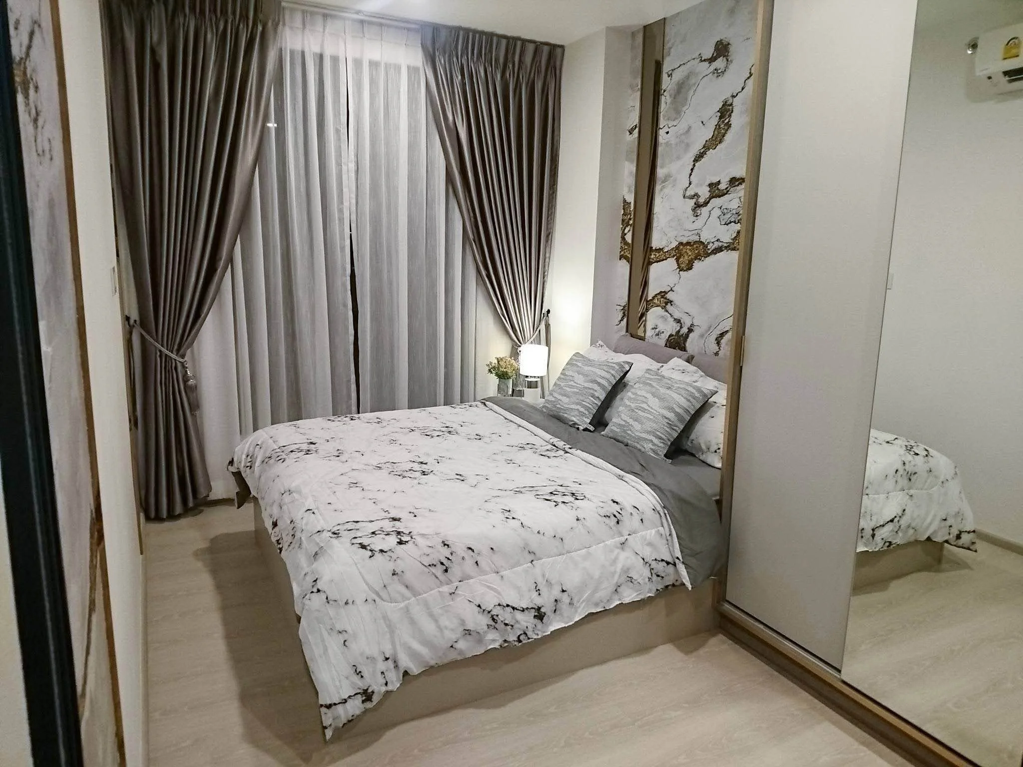 1 Bedroom condo in KnightsBridge Phaholyothin Interchange