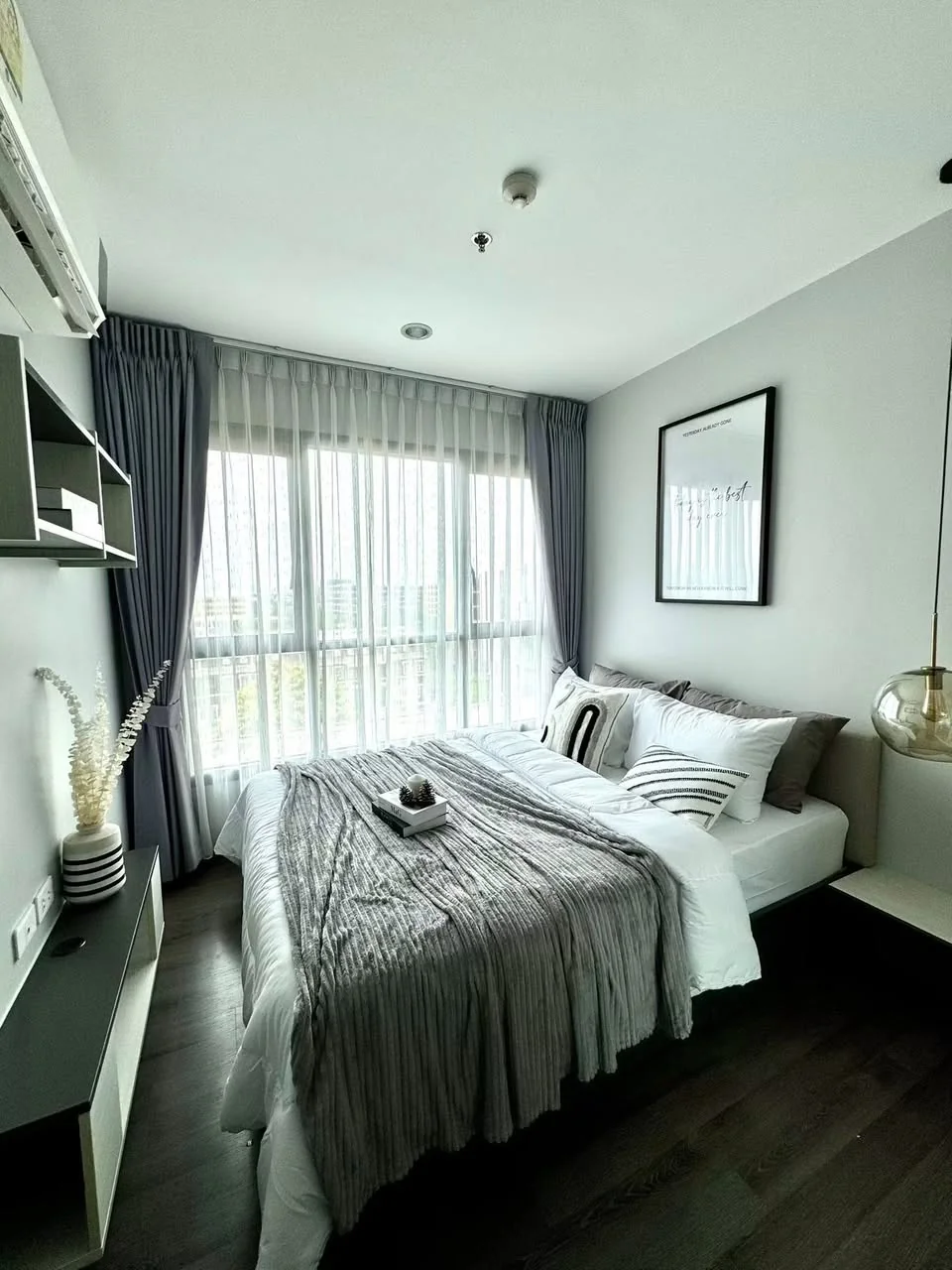 Studio condo in The Base Park East Sukhumvit 77