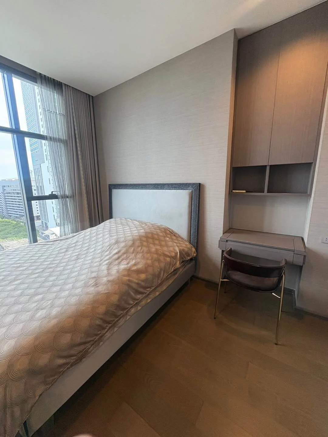 2 Bedroom condo in The Diplomat Sathorn