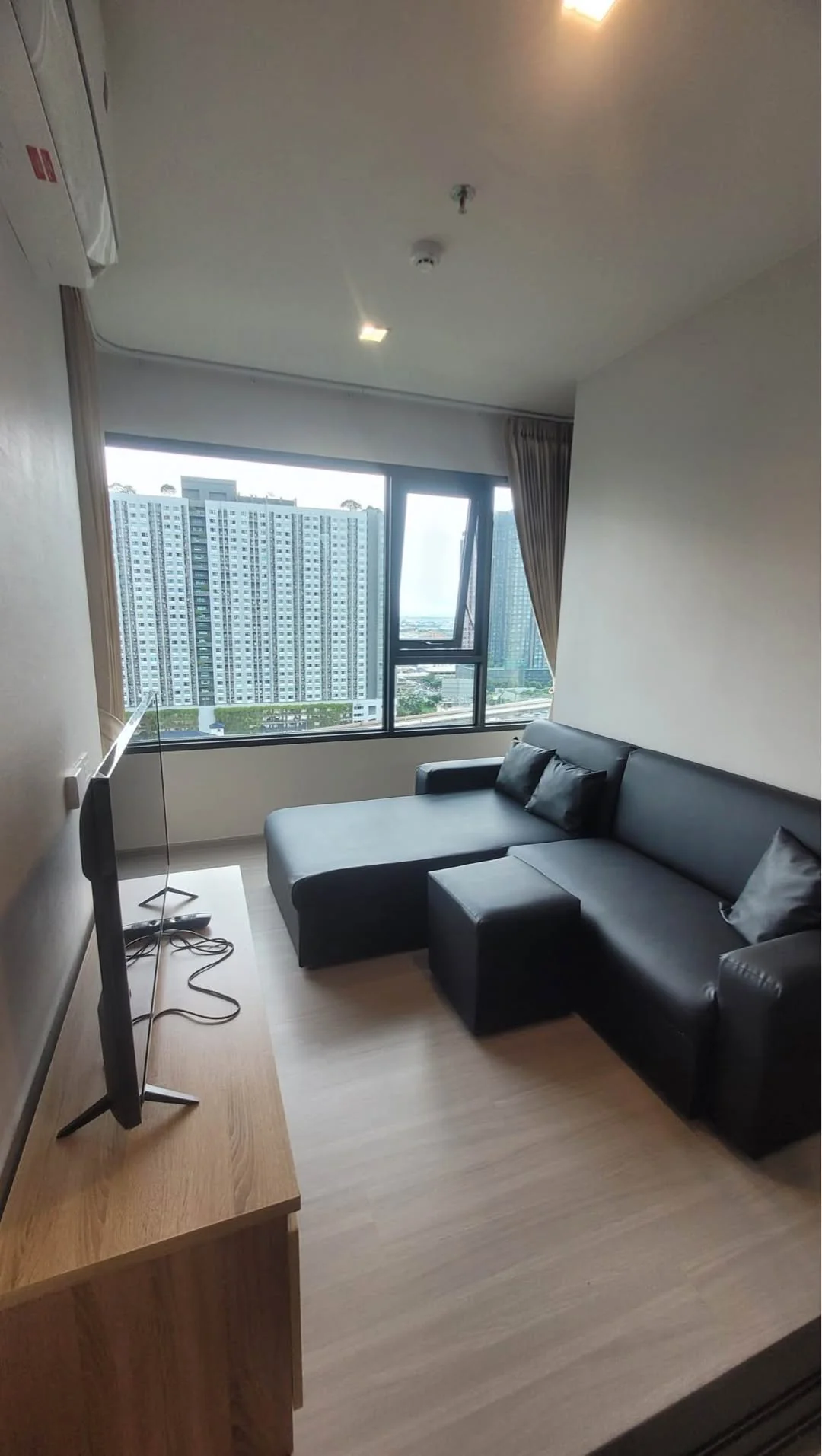 1 Bedroom condo in Life Sathorn Sierra