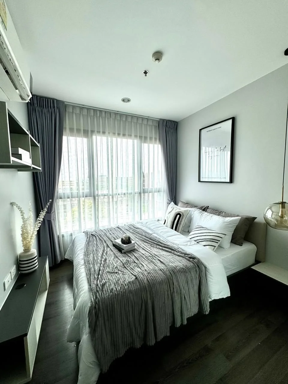 1 Bedroom condo in The Base Park East Sukhumvit 77