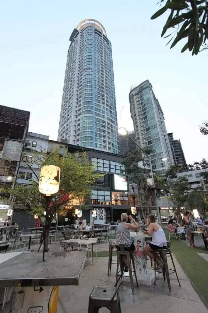 1 Bedroom condo in Sky Walk Residences