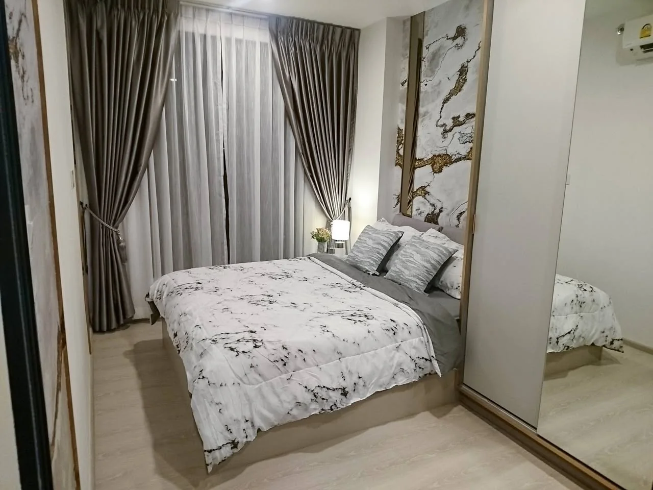 1 Bedroom condo in KnightsBridge Phaholyothin Interchange