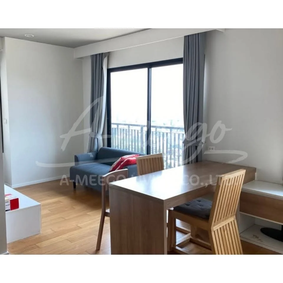 2 Bedroom condo in Blocs 77