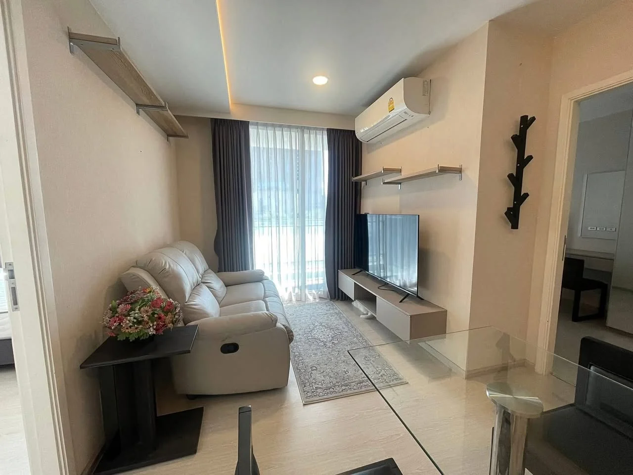 2 Bedroom condo in Vtara Sukhumvit 36