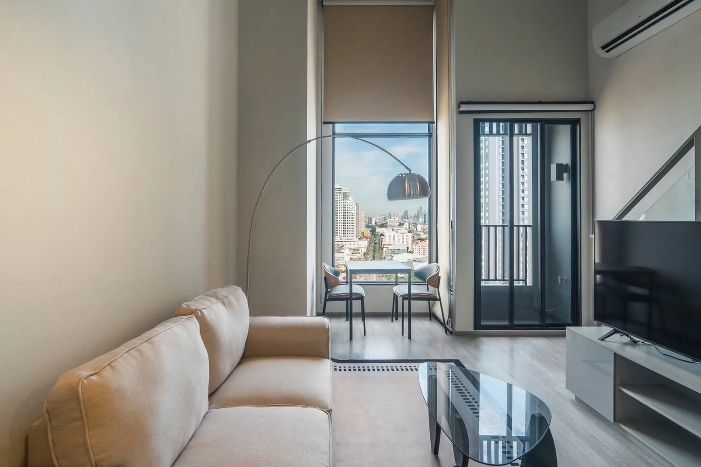 1 Bedroom condo in KnightsBridge Space Sukhumvit-Rama 4