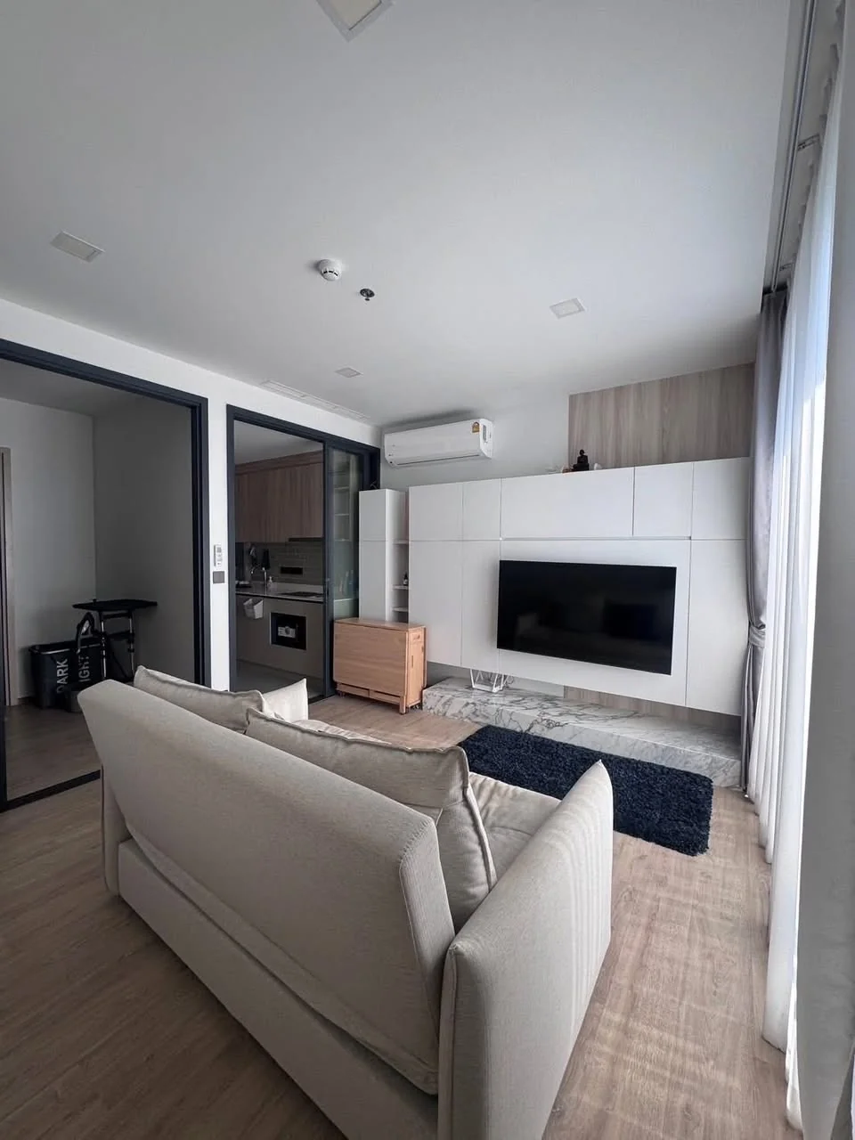 1 Bedroom condo in XT Phayathai