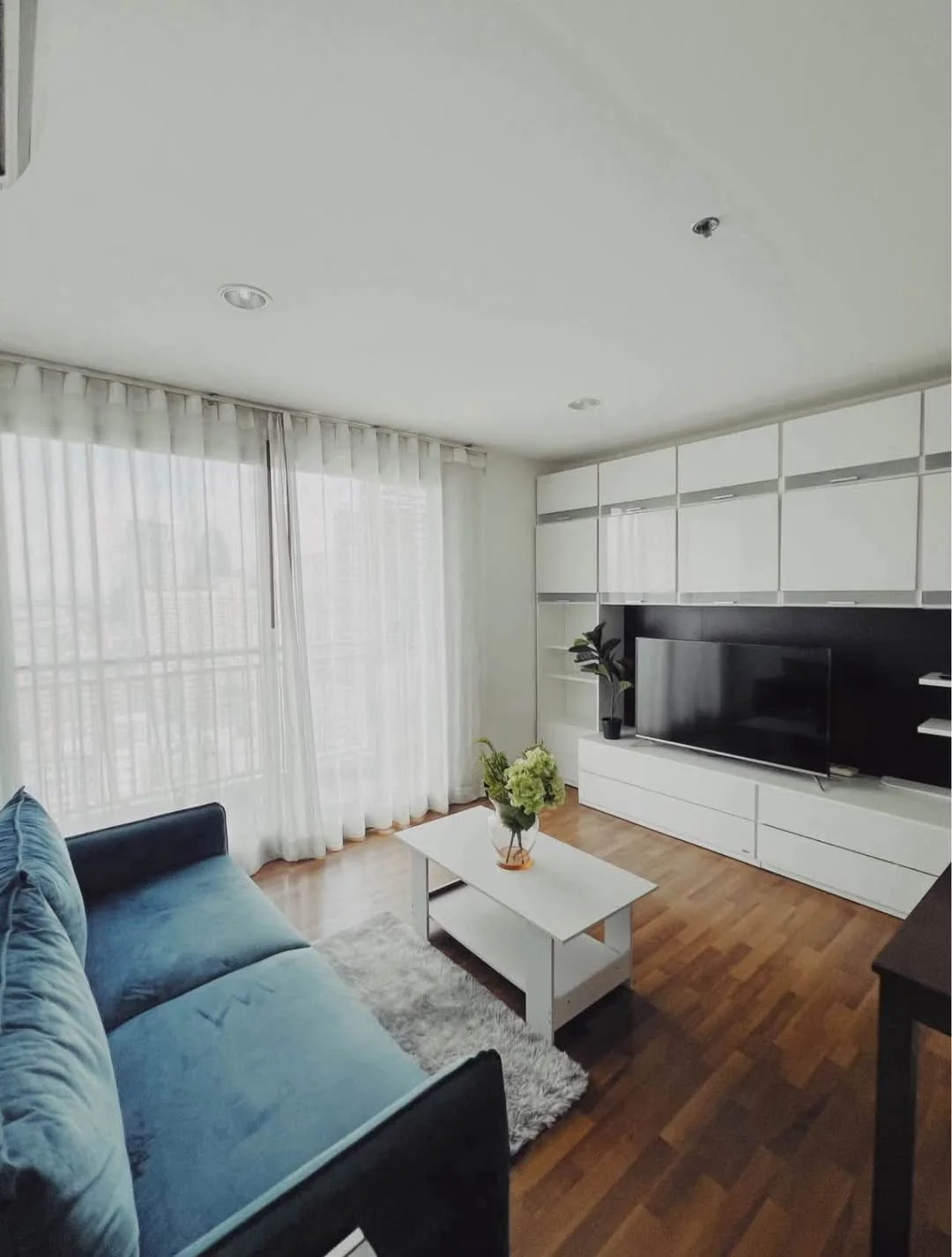 1 Bedroom condo in Centric Scene Phaholyothin 9