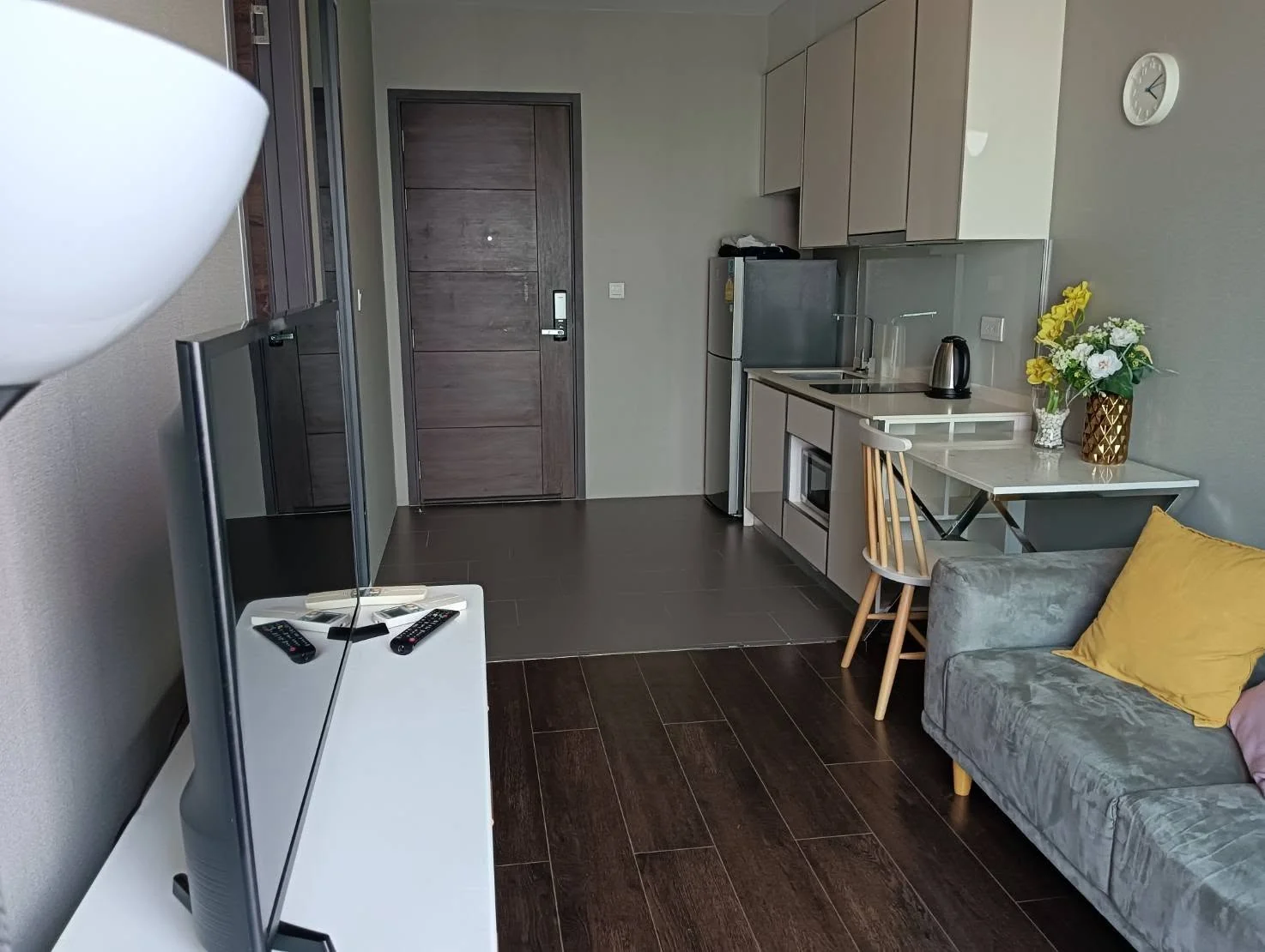 Studio condo in C Ekkamai