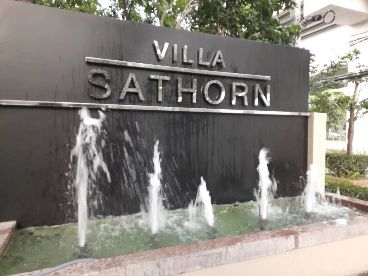 1 Bedroom condo in Villa Sathorn