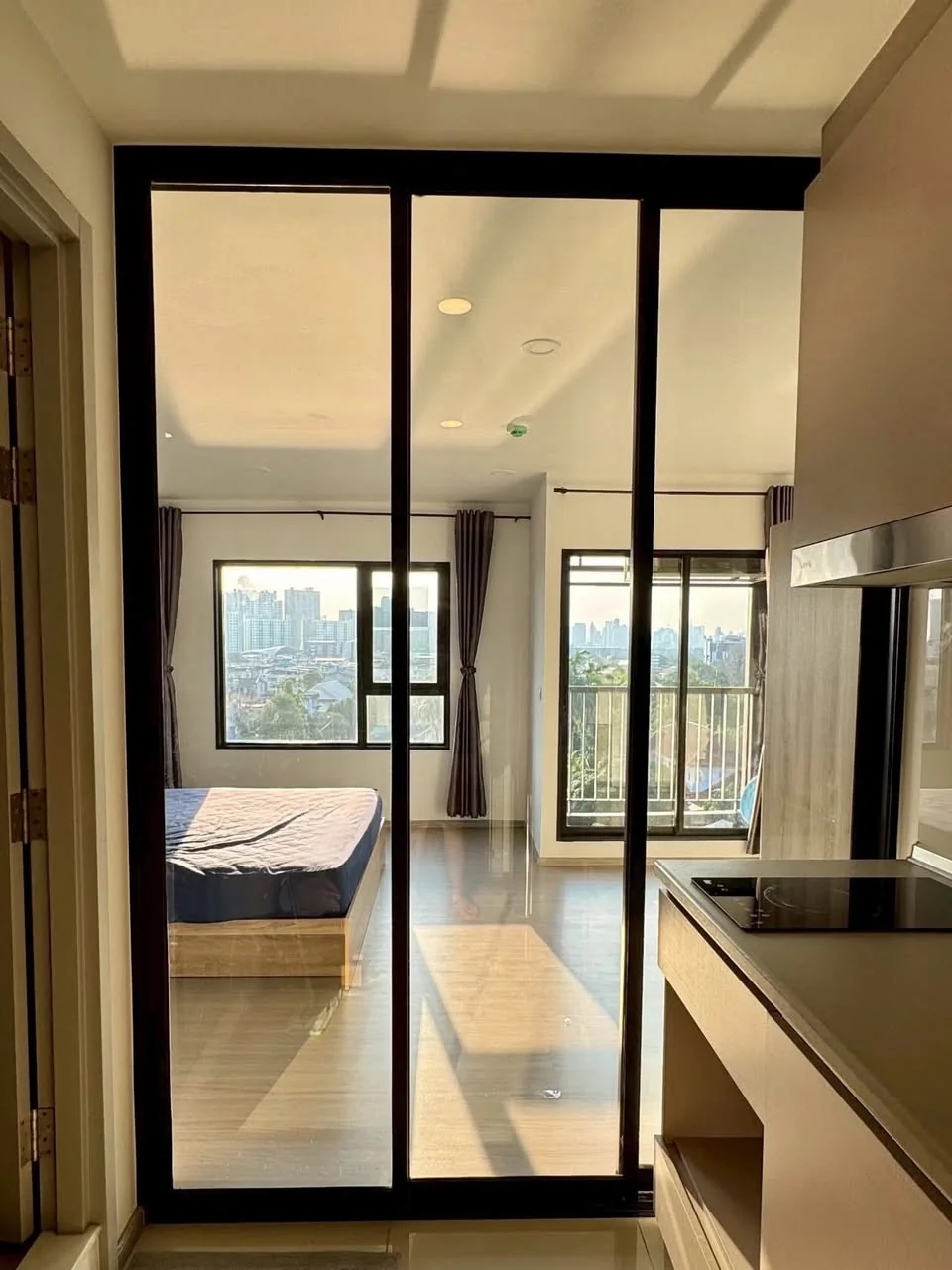 1 Bedroom condo in Aspire Sukhumvit-On Nut