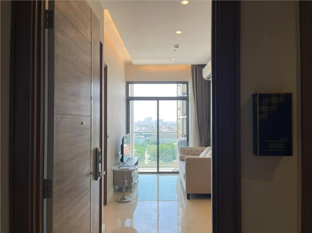 2 Bedroom condo in Mayfair Place Sukhumvit 50