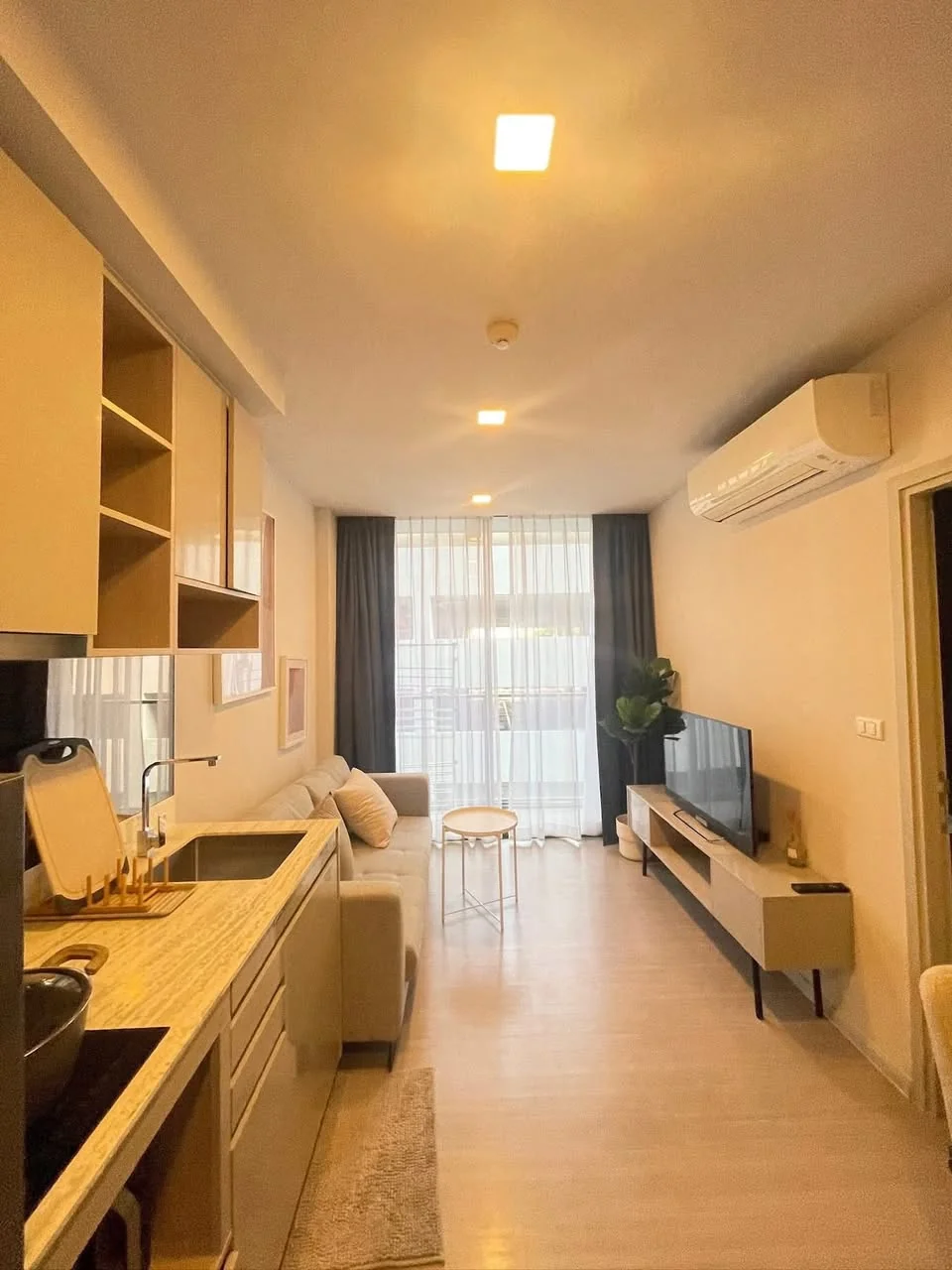1 Bedroom condo in Quintara Treehaus Sukhumvit 42