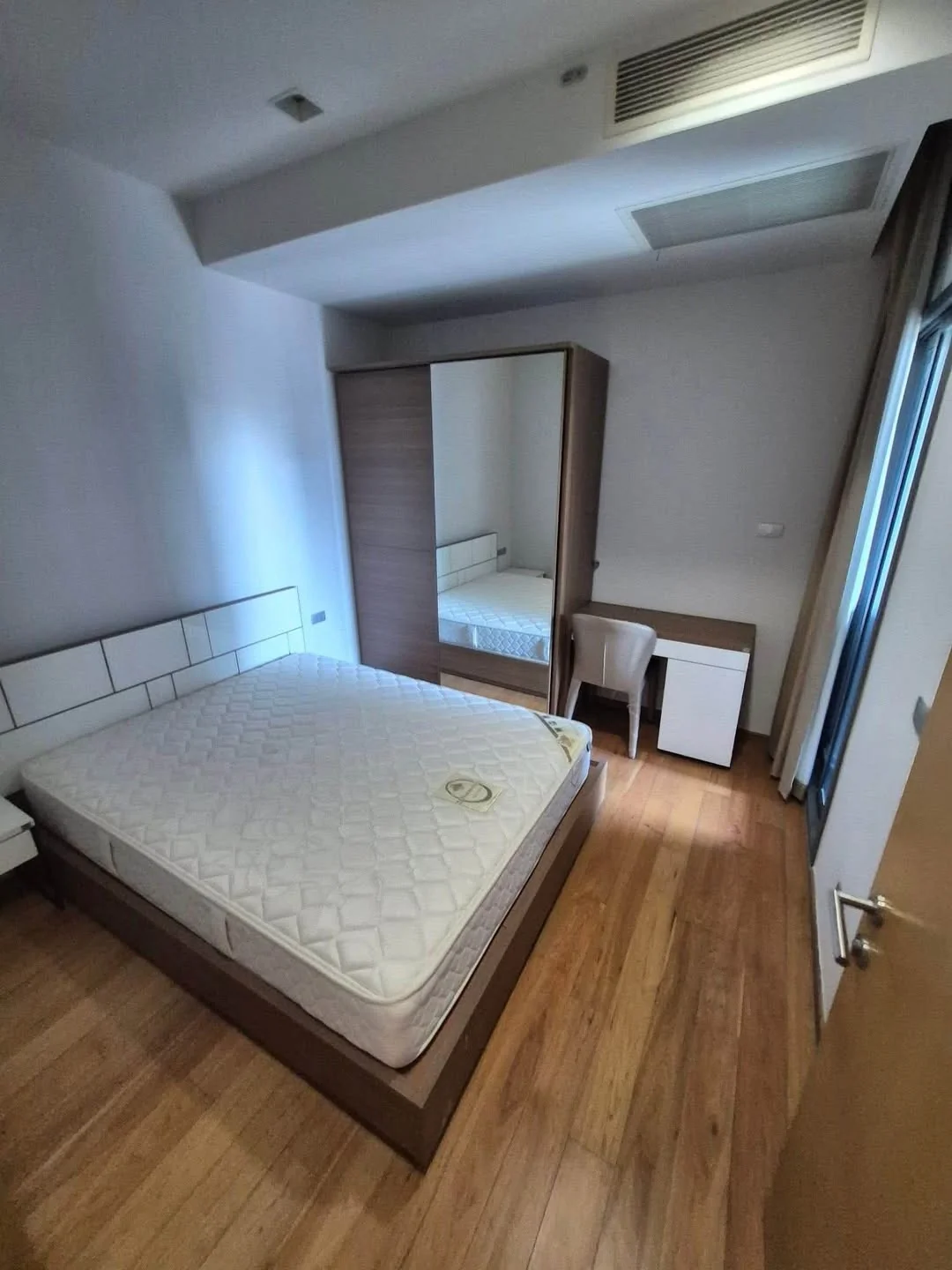 2 Bedroom condo in Hyde Sukhumvit 13