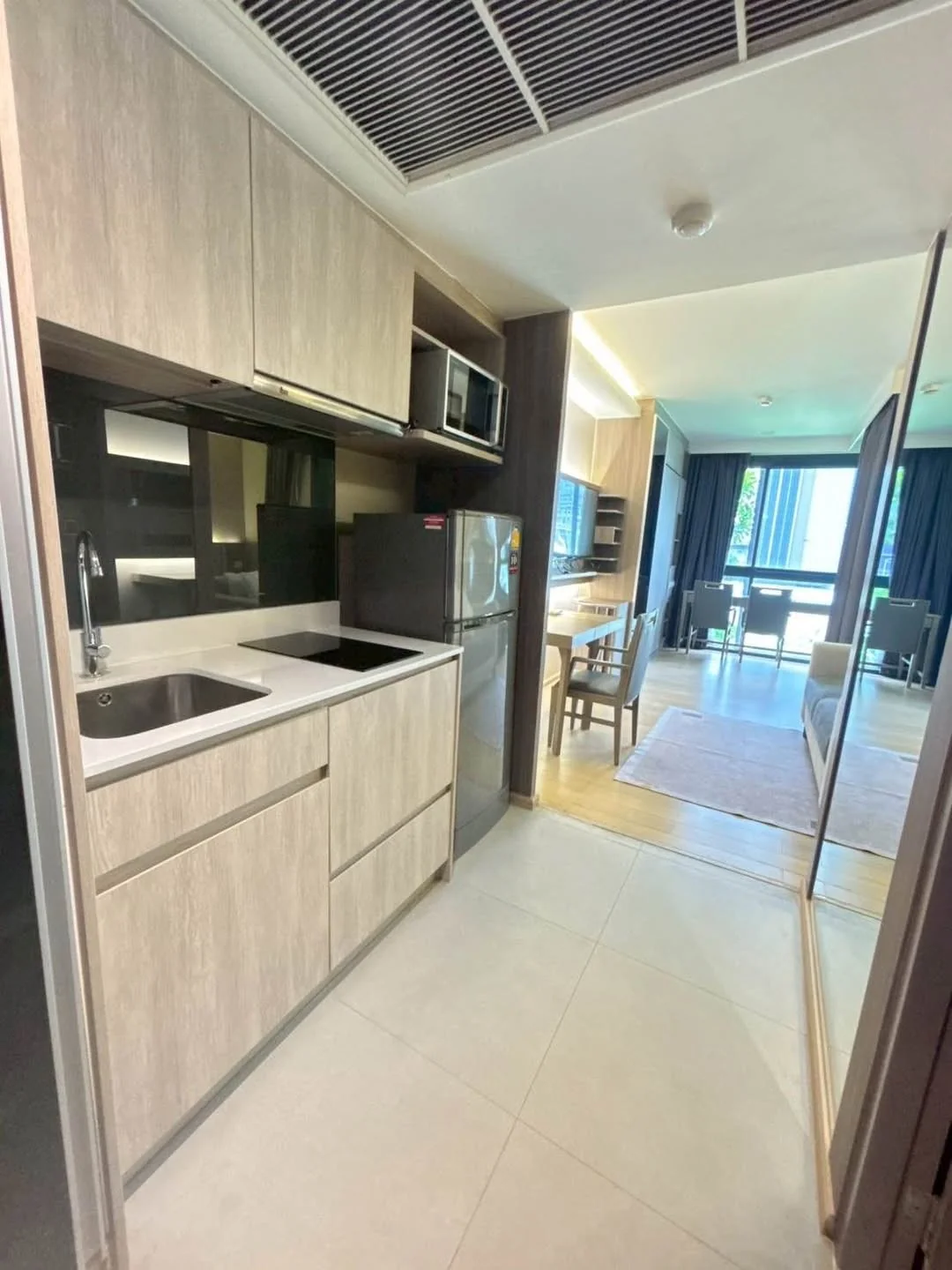 1 Bedroom condo in Urbitia Thonglor
