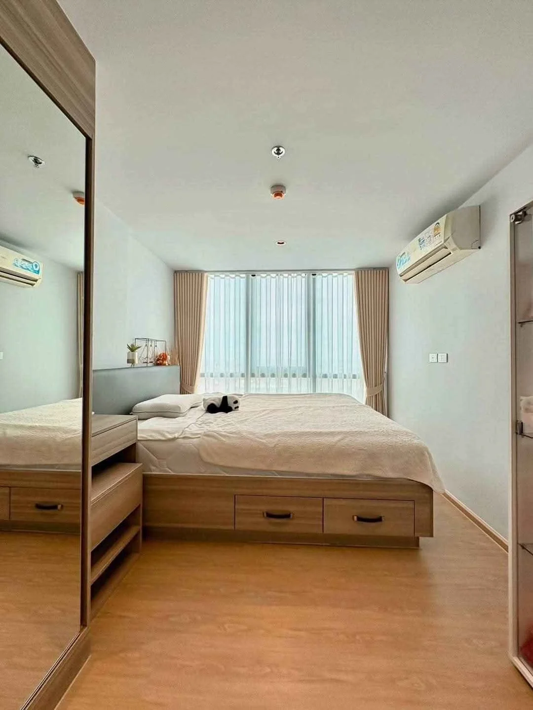2 Bedroom condo in Altitude Unicorn Sathorn-Tha Phra