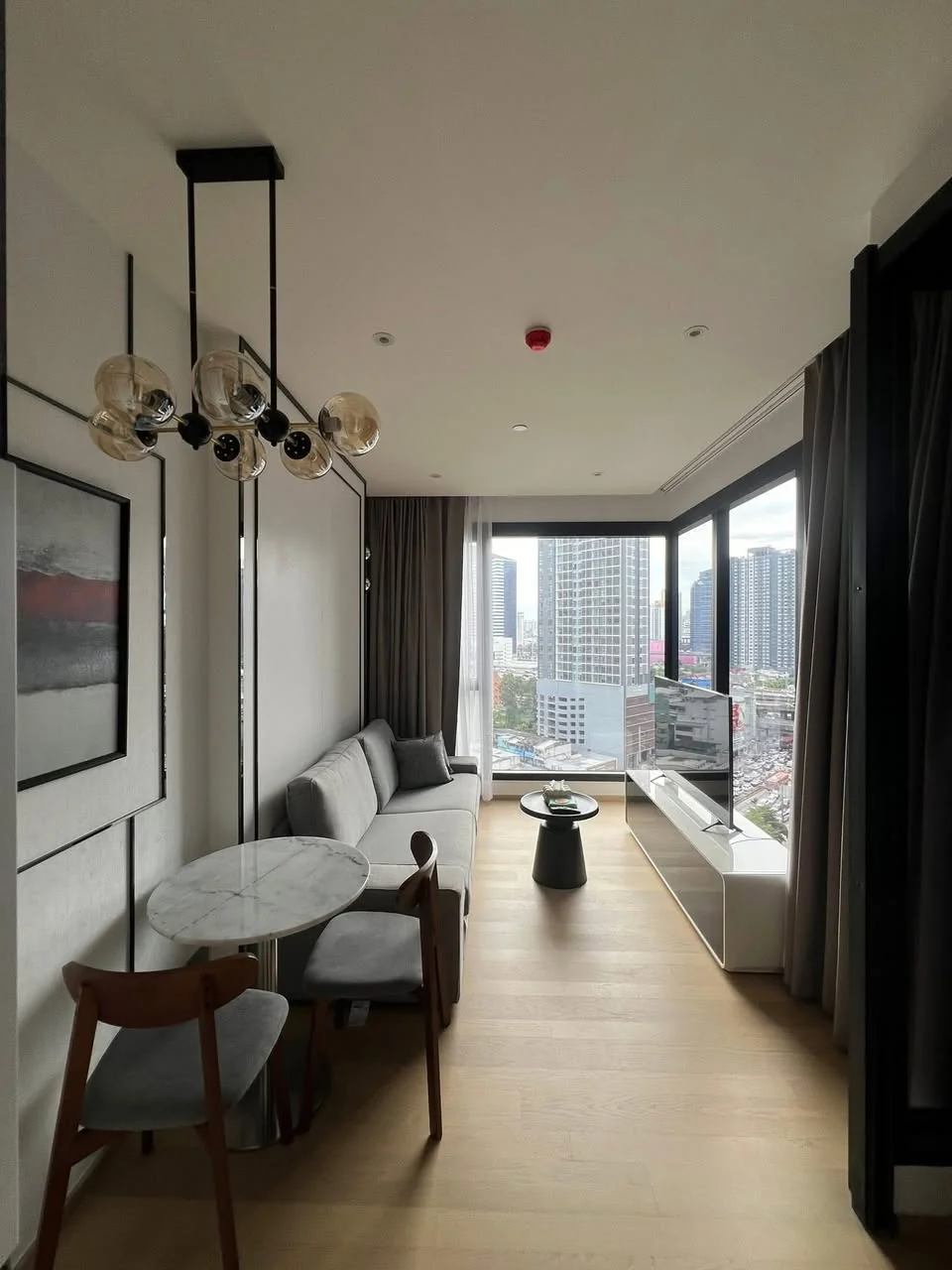 1 Bedroom condo in ASHTON Asoke-Rama 9