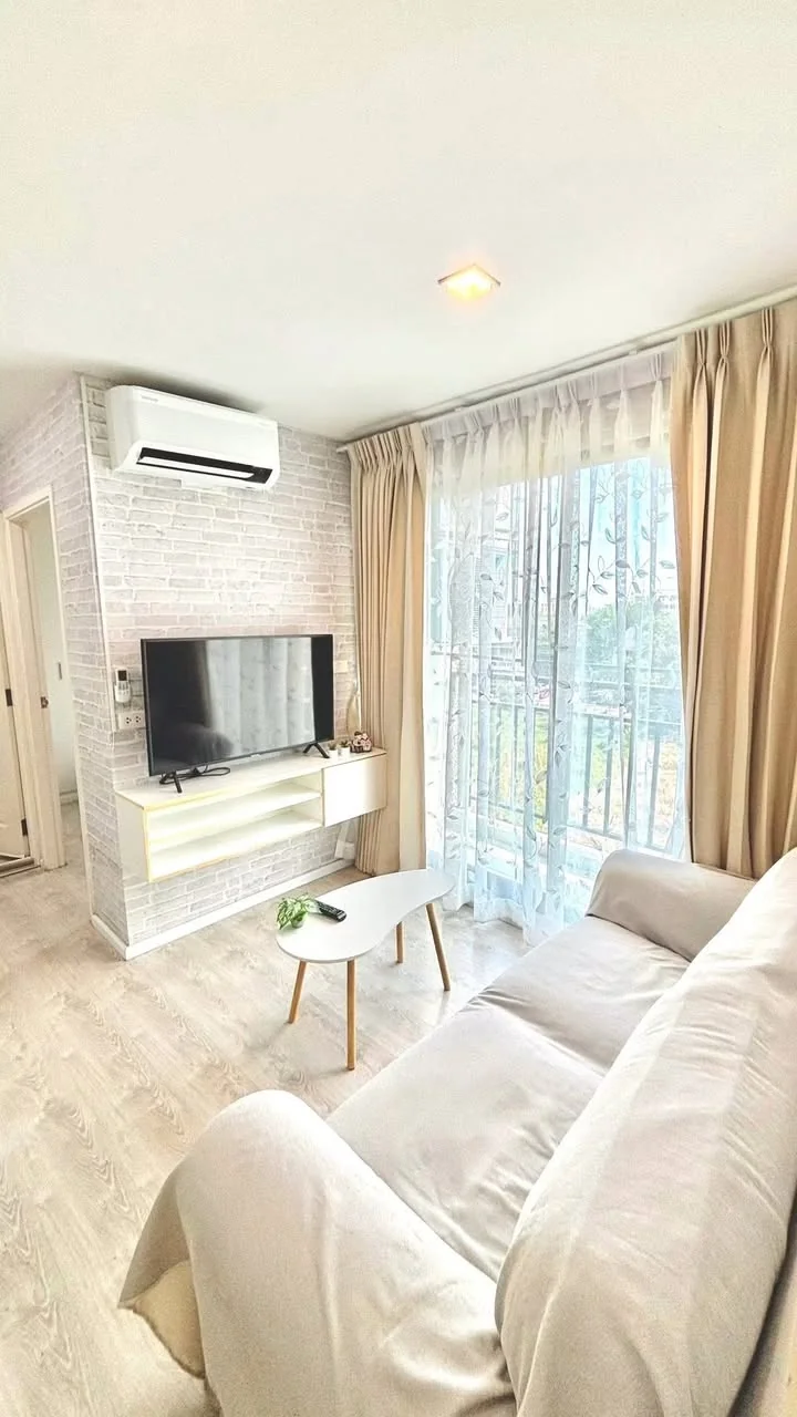 2 Bedroom condo in Pause Sukhumvit 107