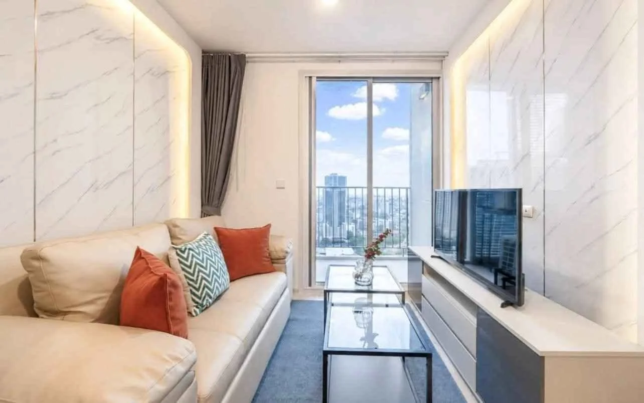 2 Bedroom condo in XT Huaikhwang