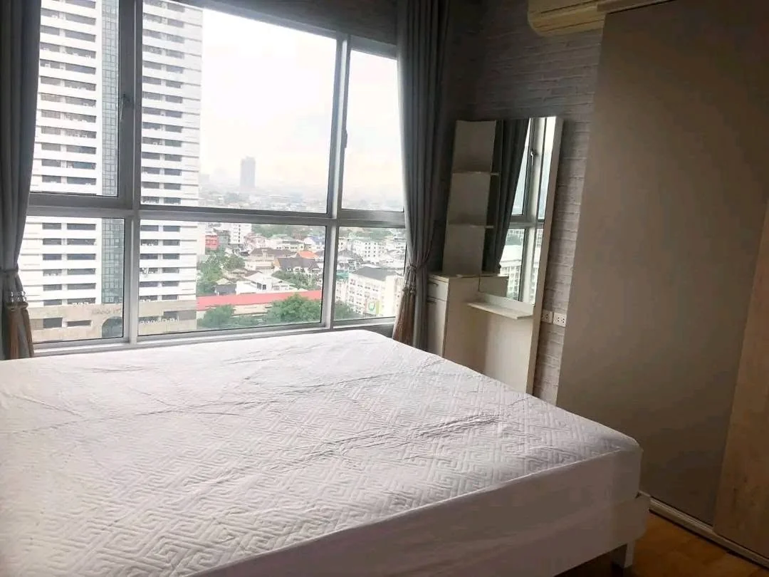 1 Bedroom condo in Hive Sathorn