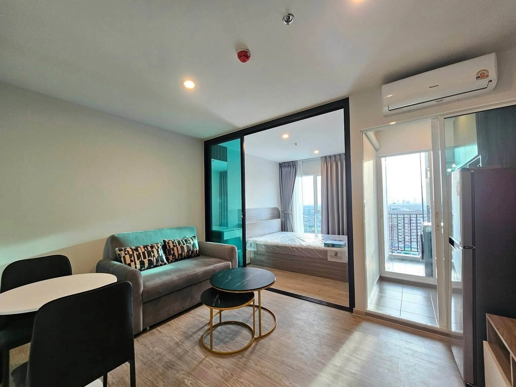 1 Bedroom condo in Regent Home Bangna