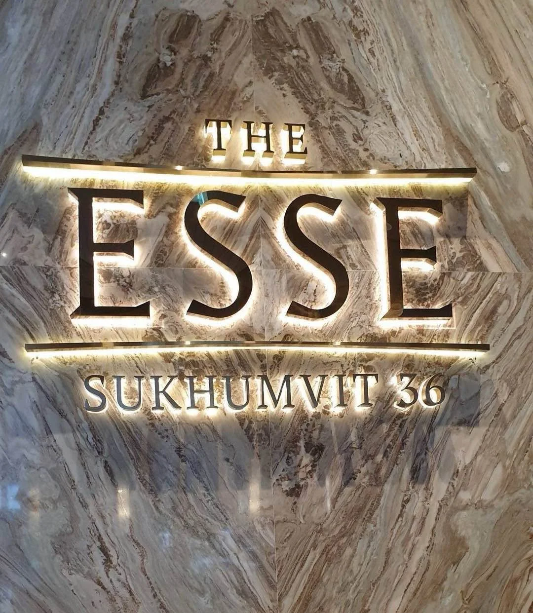 1 Bedroom condo in The Esse Sukhumvit 36