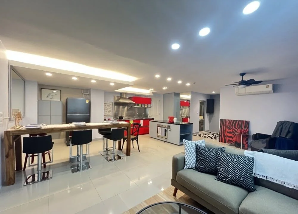 3 Bedroom condo in The Clover Thonglor Residence