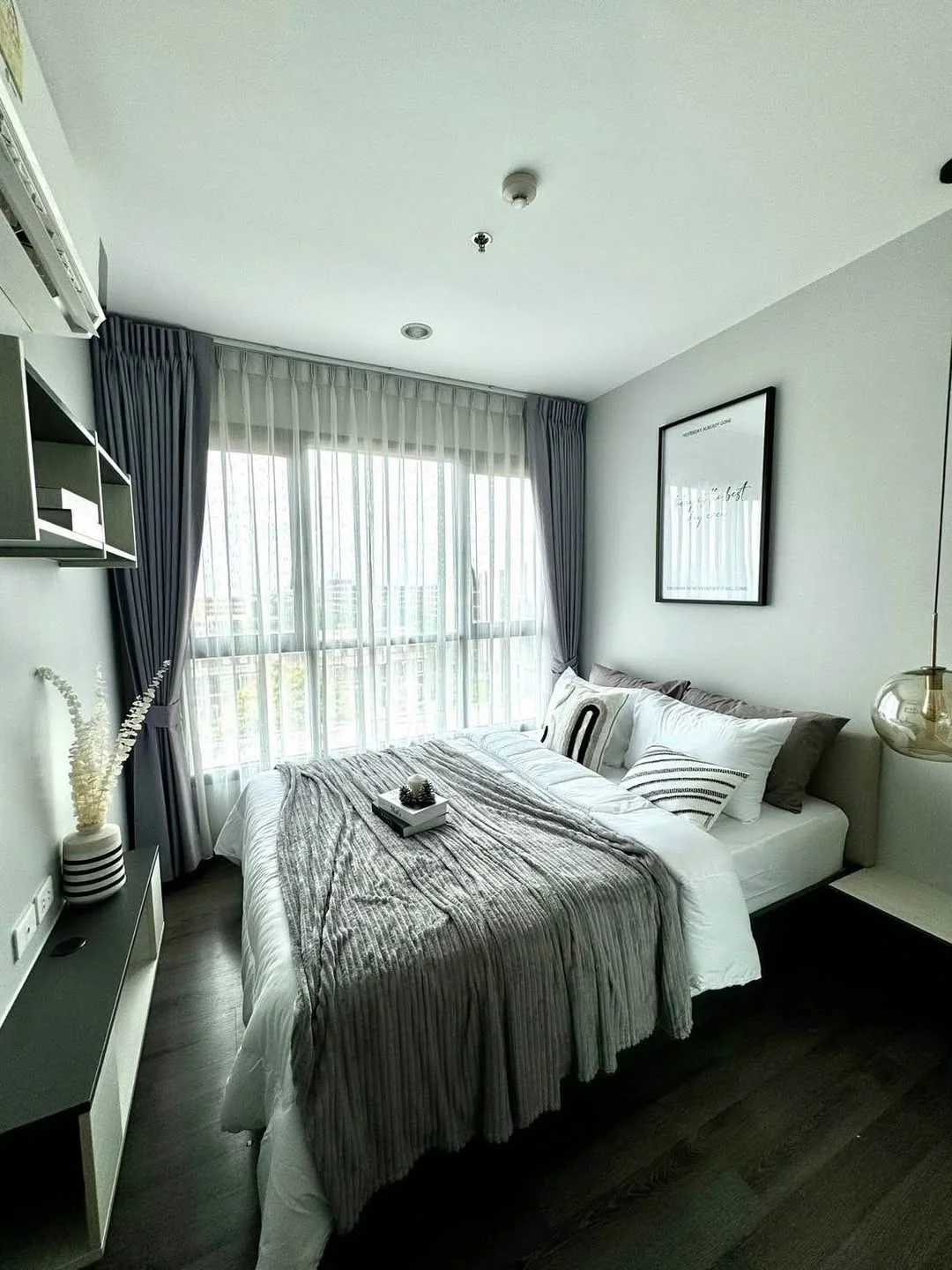 1 Bedroom condo in The Base Park East Sukhumvit 77