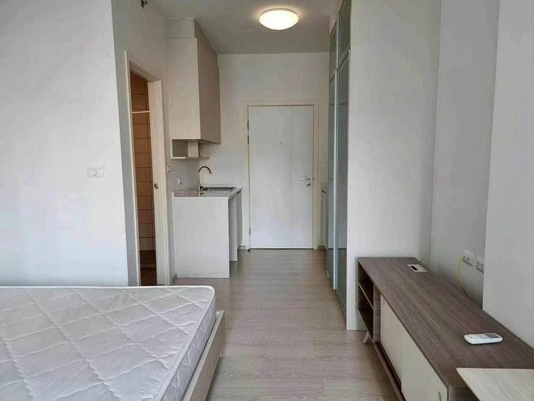 Studio condo in Chapter One ECO Ratchada-Huaikwang