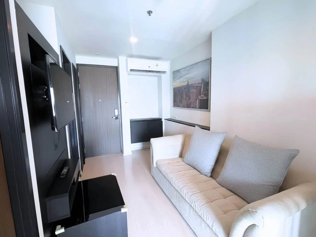 1 Bedroom condo in Rhythm Sukhumvit 44/1