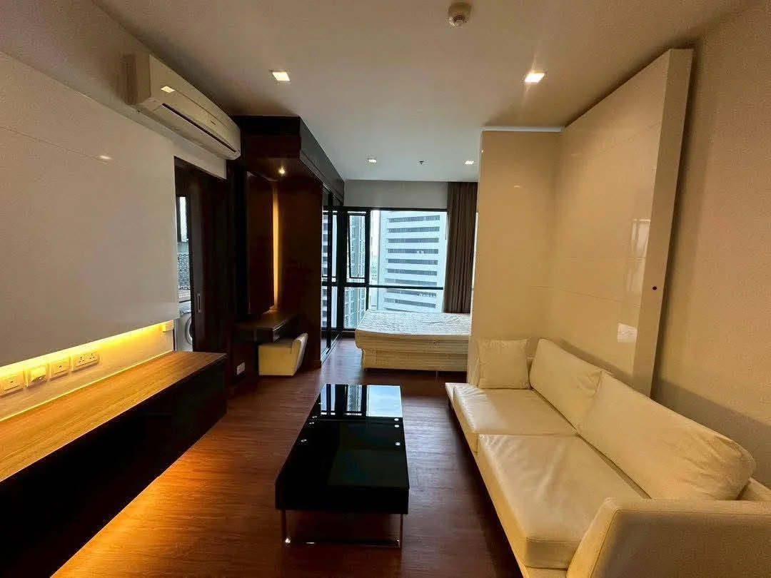 1 Bedroom condo in Ivy Ampio