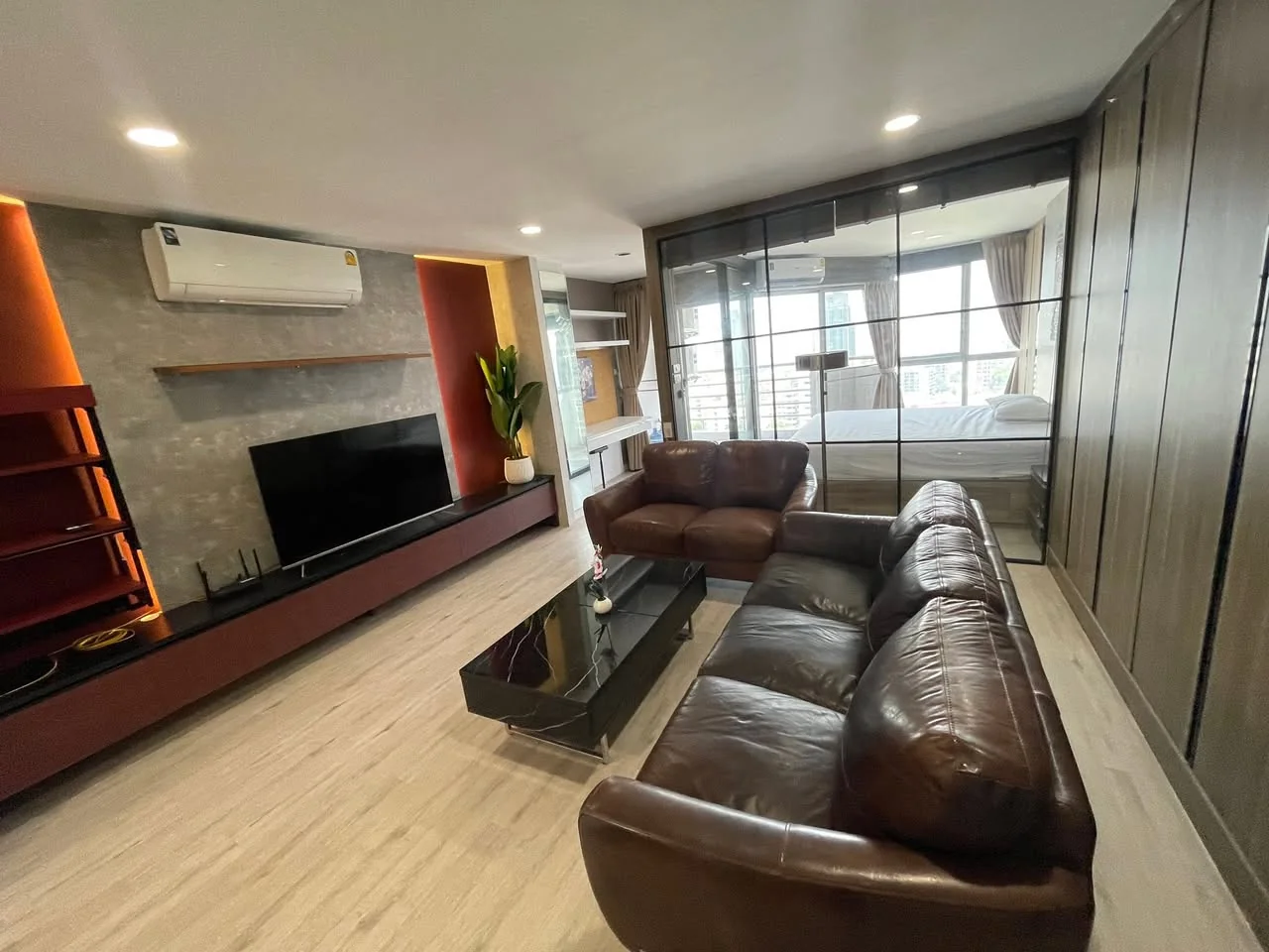 1 Bedroom condo in The Waterford Diamond Tower Sukhumvit