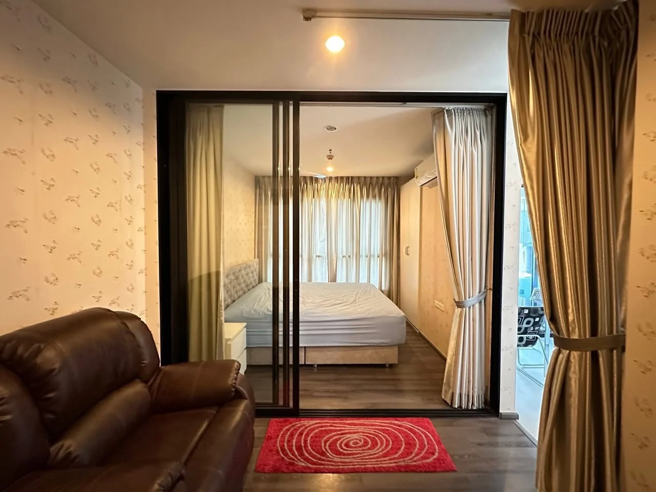 1 Bedroom condo in The Base Park East Sukhumvit 77