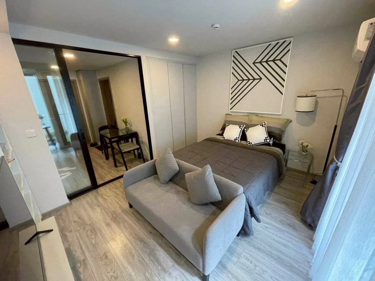 1 Bedroom condo in Maestro 14 Siam-Ratchathewi