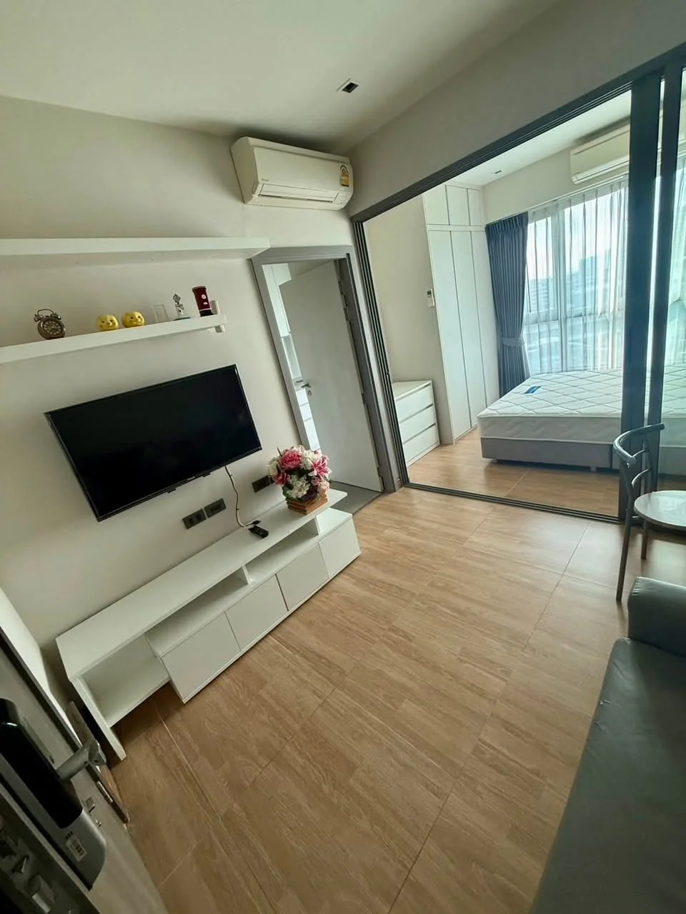 1 Bedroom condo in Whizdom Station Ratchada-Thapra