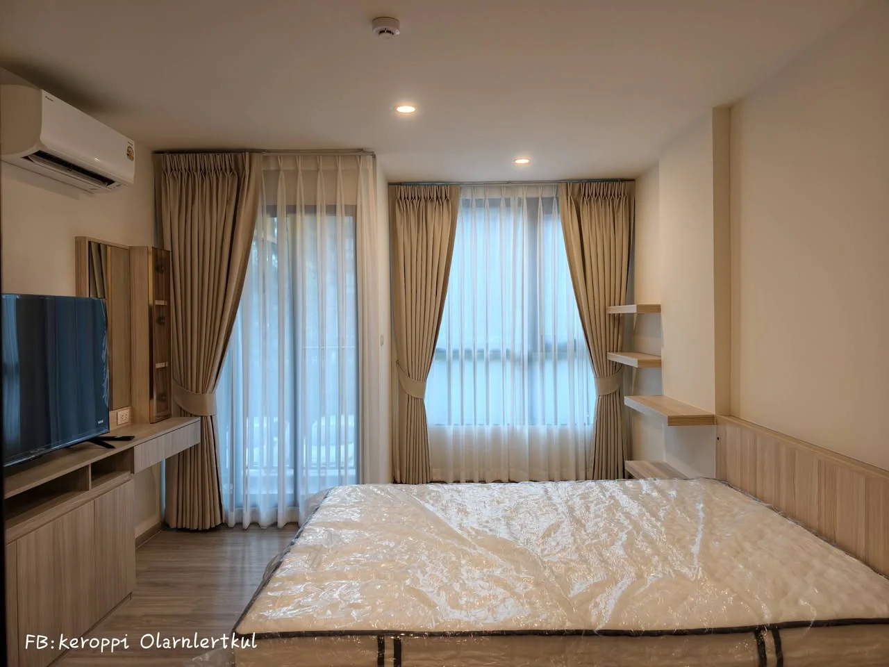 Studio condo in Origin Play Sri Udom Station