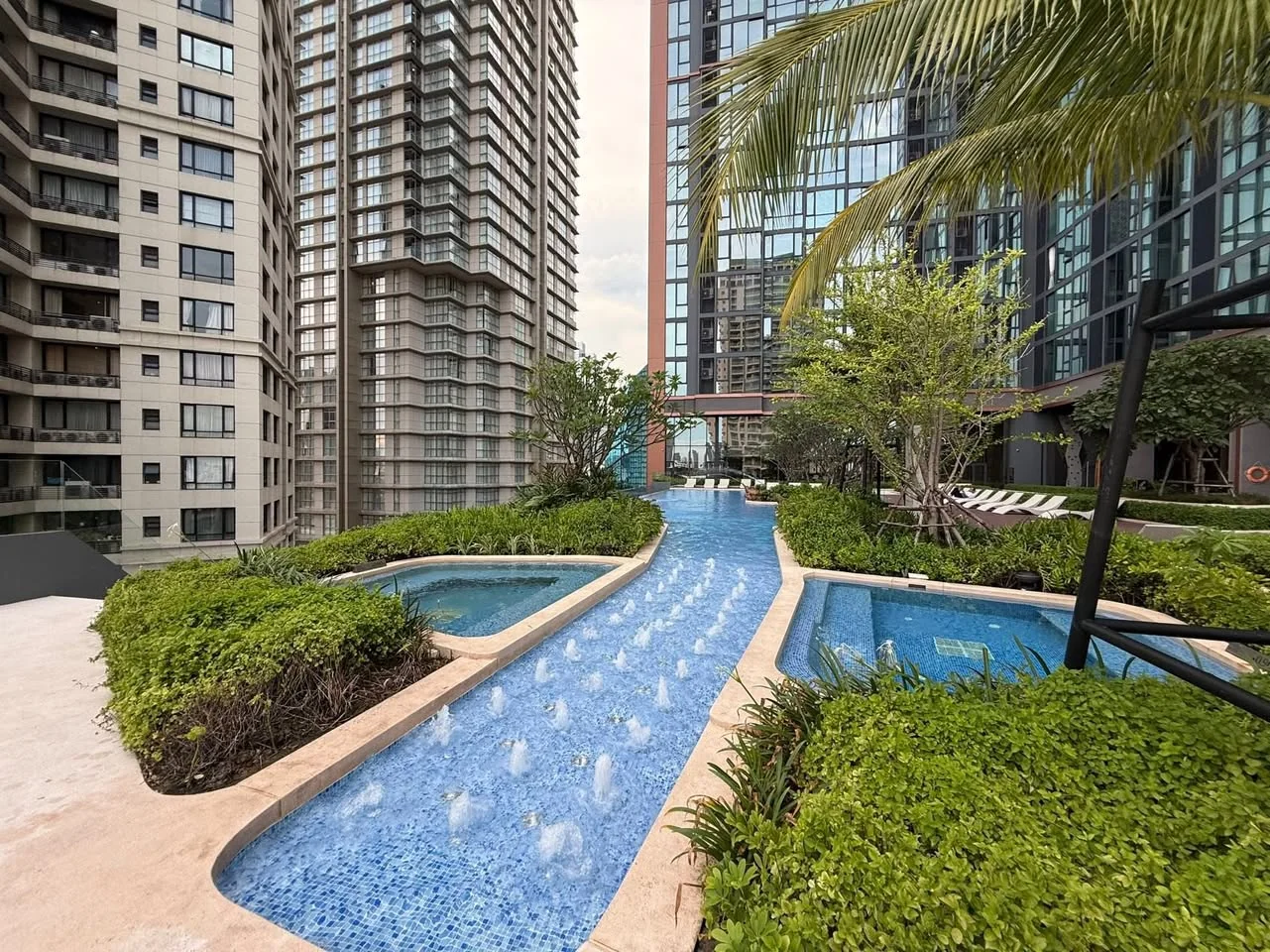 3 Bedroom condo in Supalai Icon Sathorn