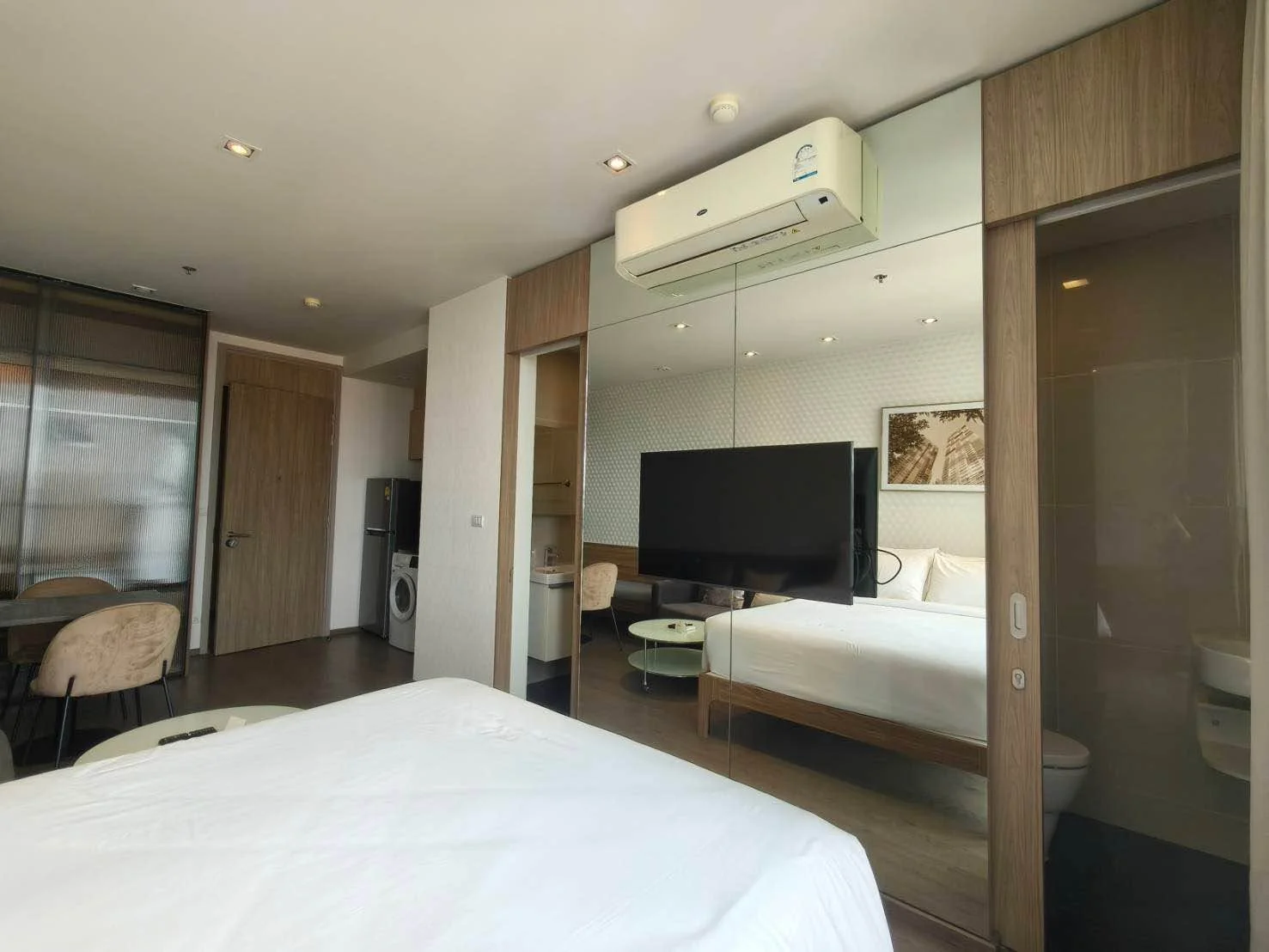 Studio condo in Park Origin Phrom Phong (Park 24)
