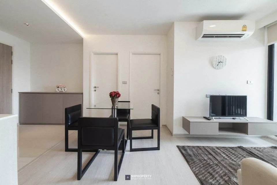 2 Bedroom condo in Vtara Sukhumvit 36