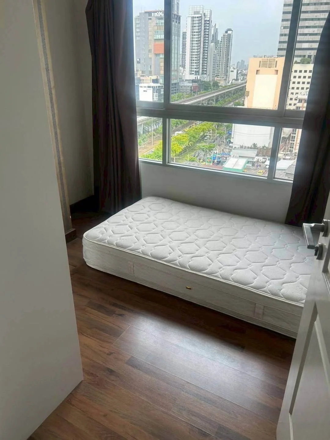 2 Bedroom condo in Q House Sukhumvit 79