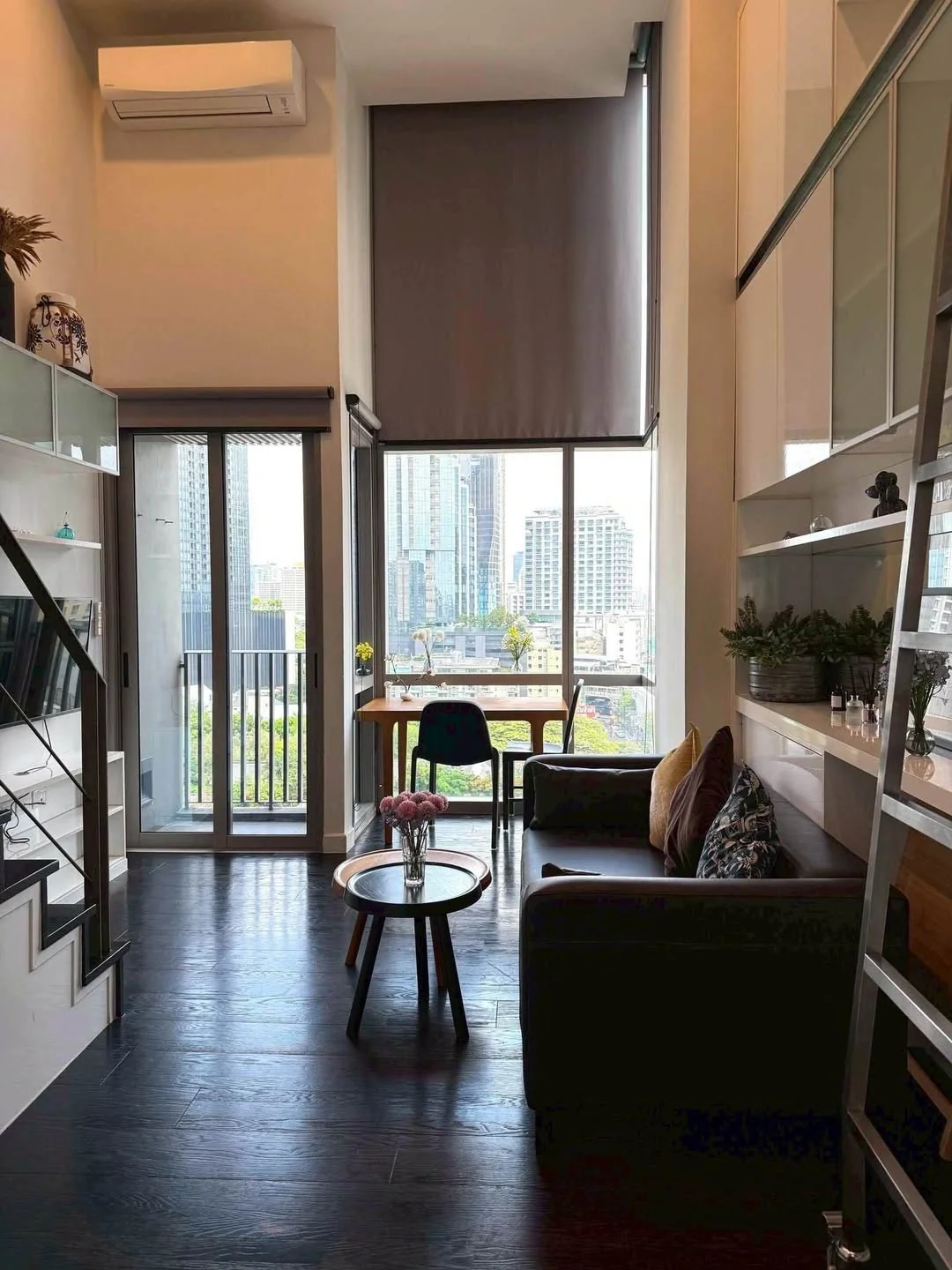 1 Bedroom condo in IDEO Morph 38